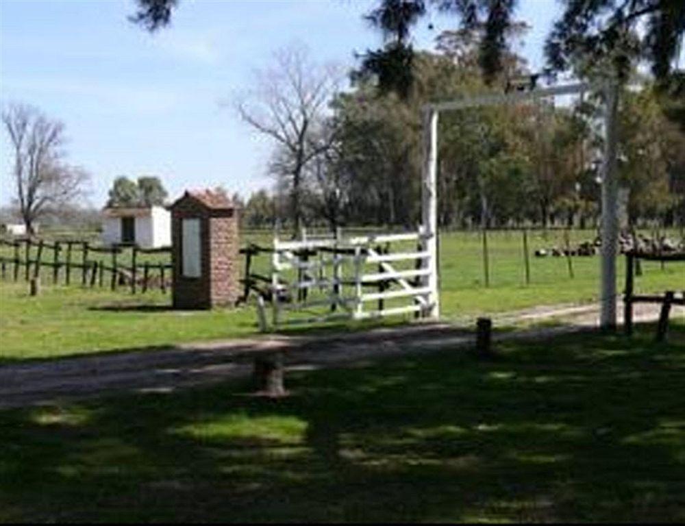 Hotel De Campo La Morena Ezeiza Luaran gambar